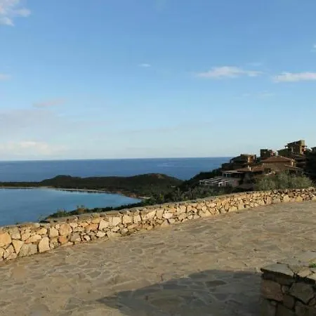 Sleeps 6 Budoni